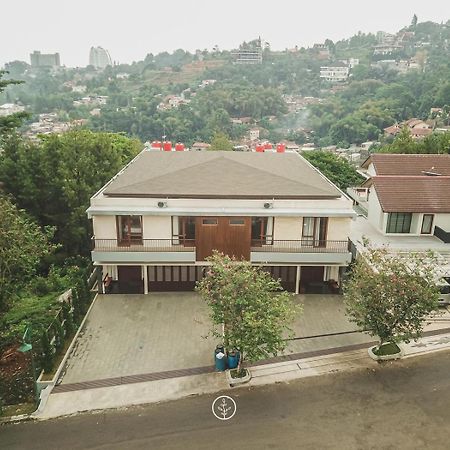 Anindya Hill View Villa 7 Bedrooms With A Private Swimming Pool Bandung Exteriör bild