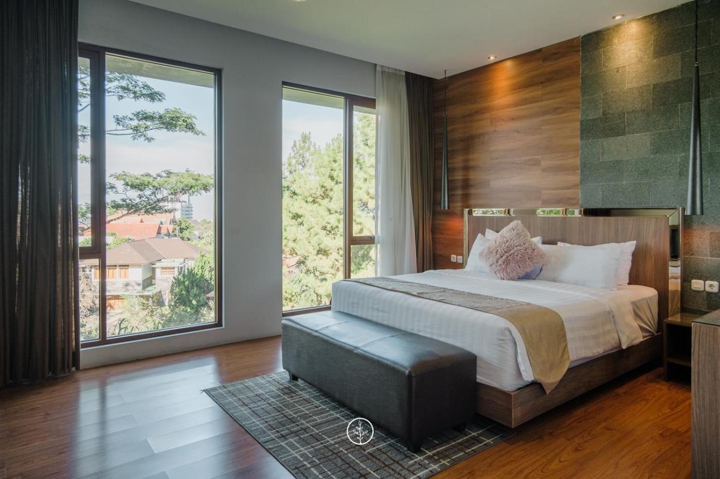 Anindya Hill View Villa 7 Bedrooms With A Private Swimming Pool Bandung Exteriör bild